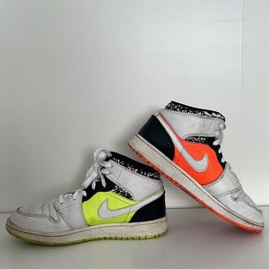 2020 Air Jordan 1 Mid GS ‘Notebook’